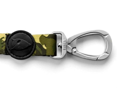 Morso Hundeleine Vollmetall Hund Braun recycelt Detailansicht Karabiner und Schlaufe