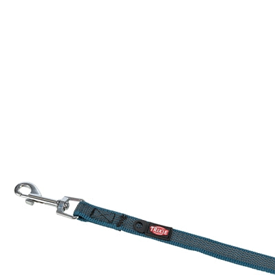 Trixie Hundehalsband Premium Karamell Detailansicht – braunes Halsband Nylon Schnalle Nahaufnahme