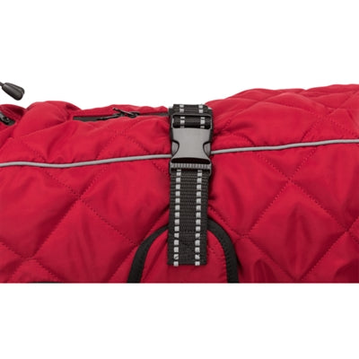 Trixie Minot Hundebekleidung rot – Bauchgurt Detailaufnahme
