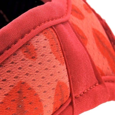 Morso Mesh Geschirr Lippenstift Rosa Detailansicht atmungsaktives Material